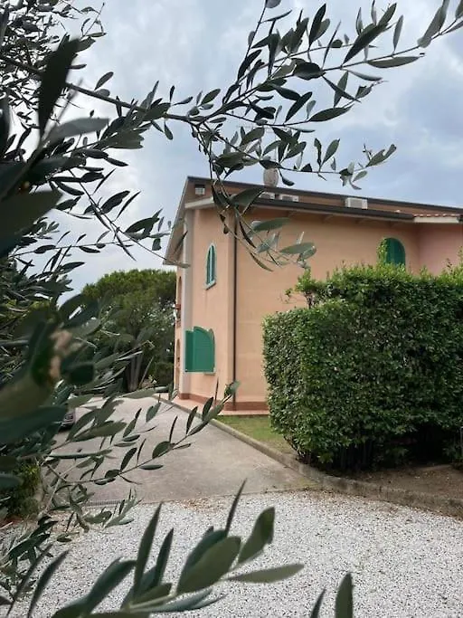 Biancolilla House location